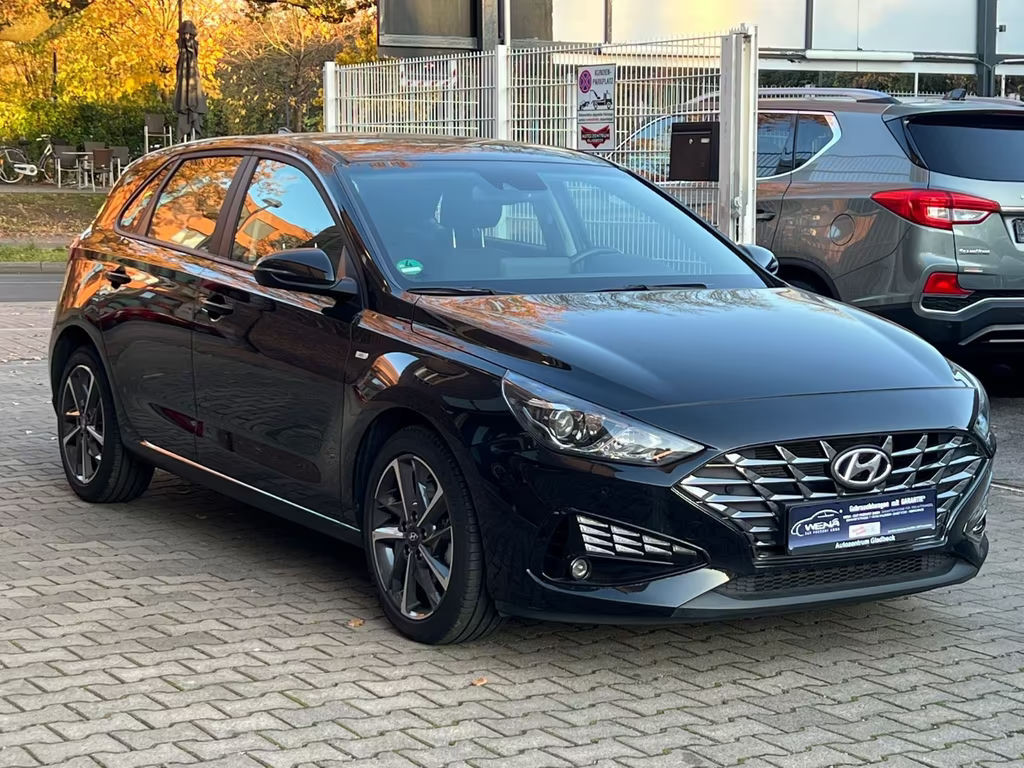 Hyundai i30 Trend Hybrid