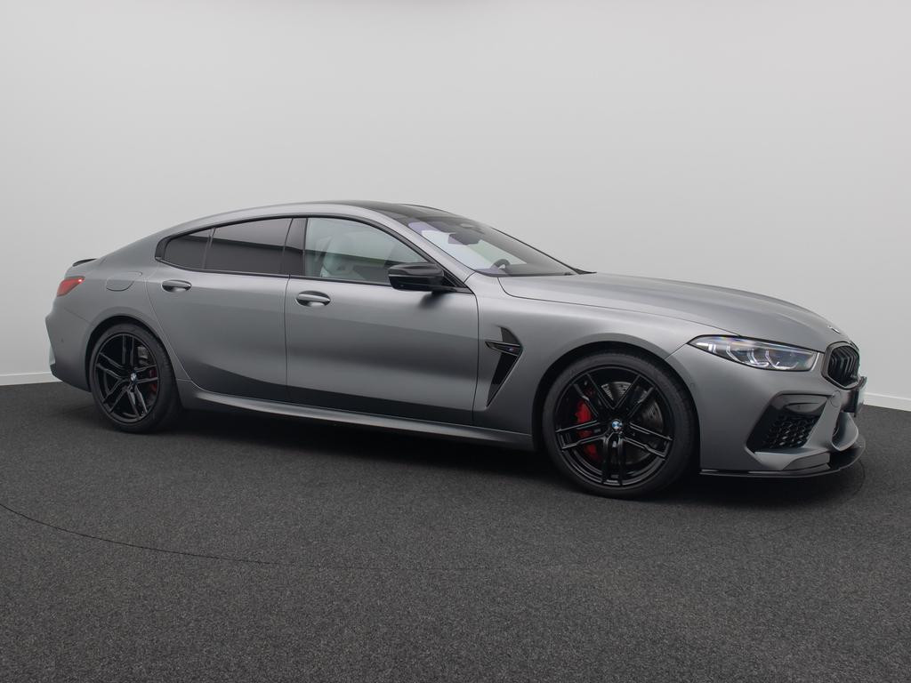 BMW M8