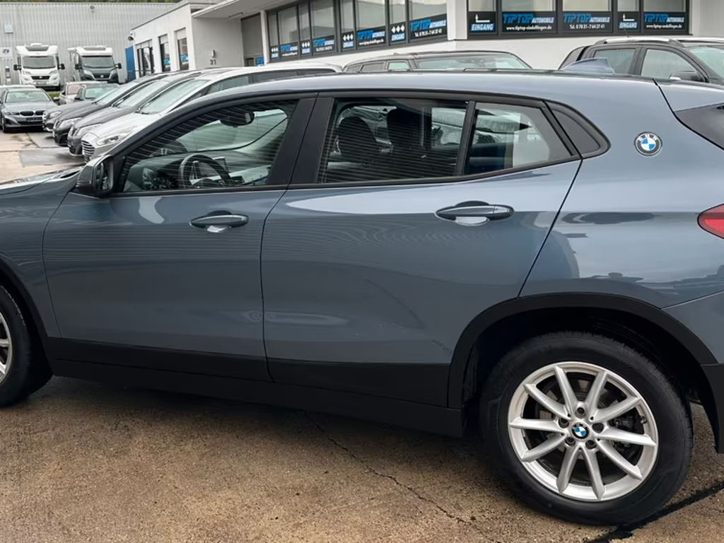 BMW X2