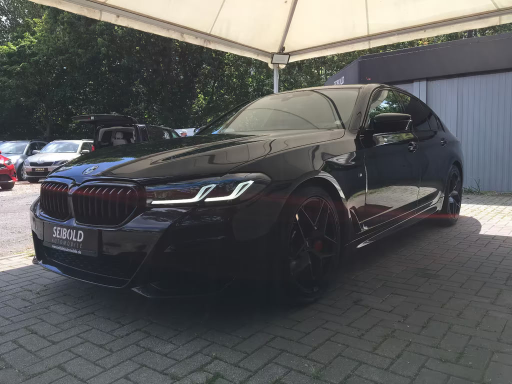 BMW 5 Serie 550 xDrive Sedan 550i