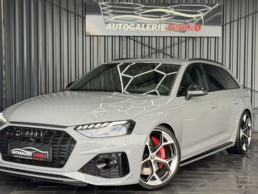 Audi RS4