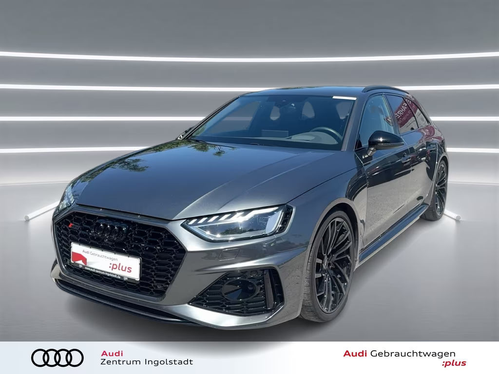 Audi RS4 Avant Quattro
