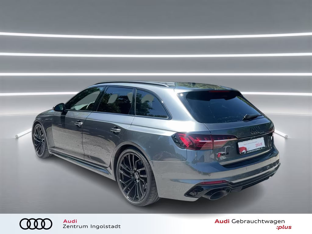 Audi RS4