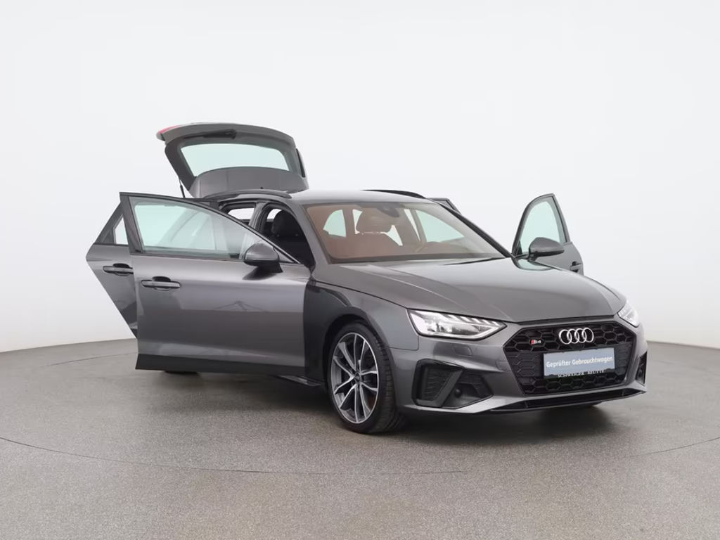 Audi S4