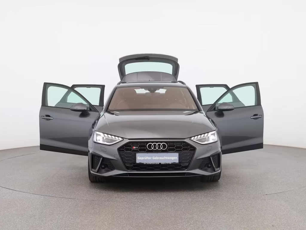 Audi S4