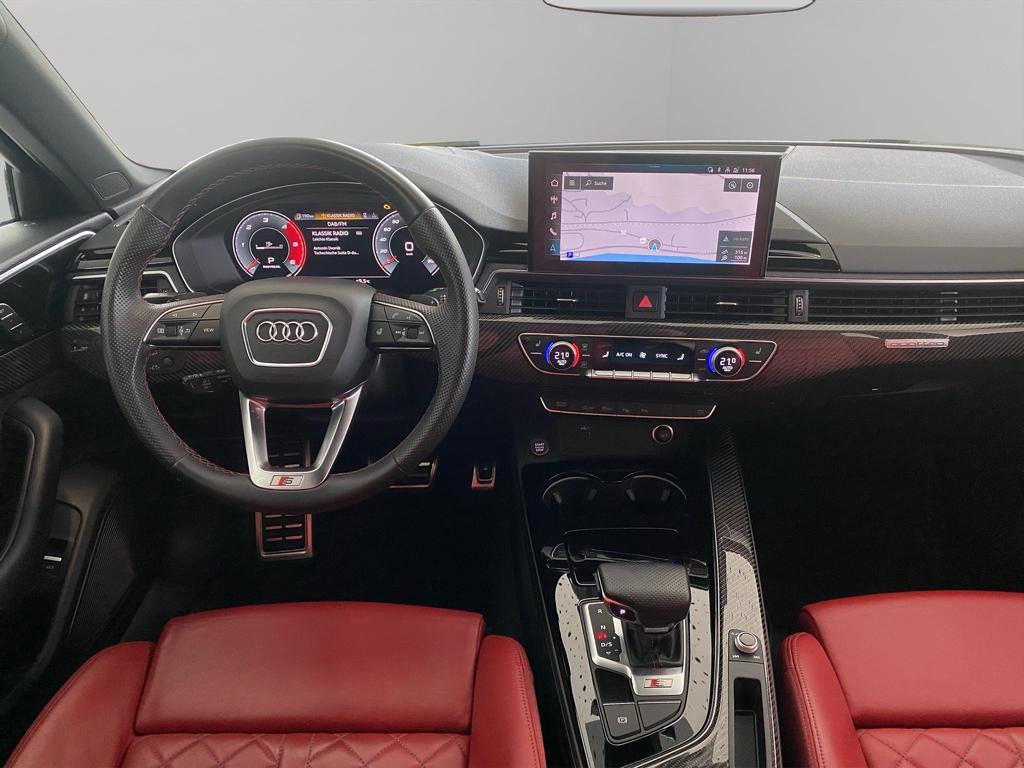 Audi S4