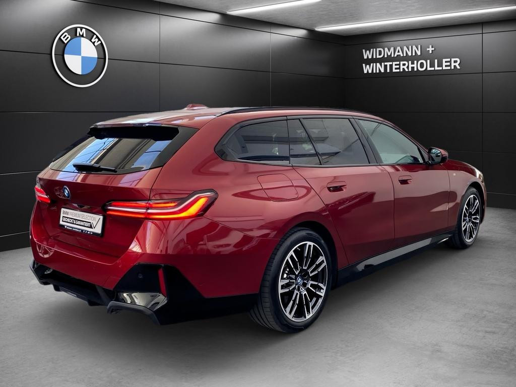 BMW i5
