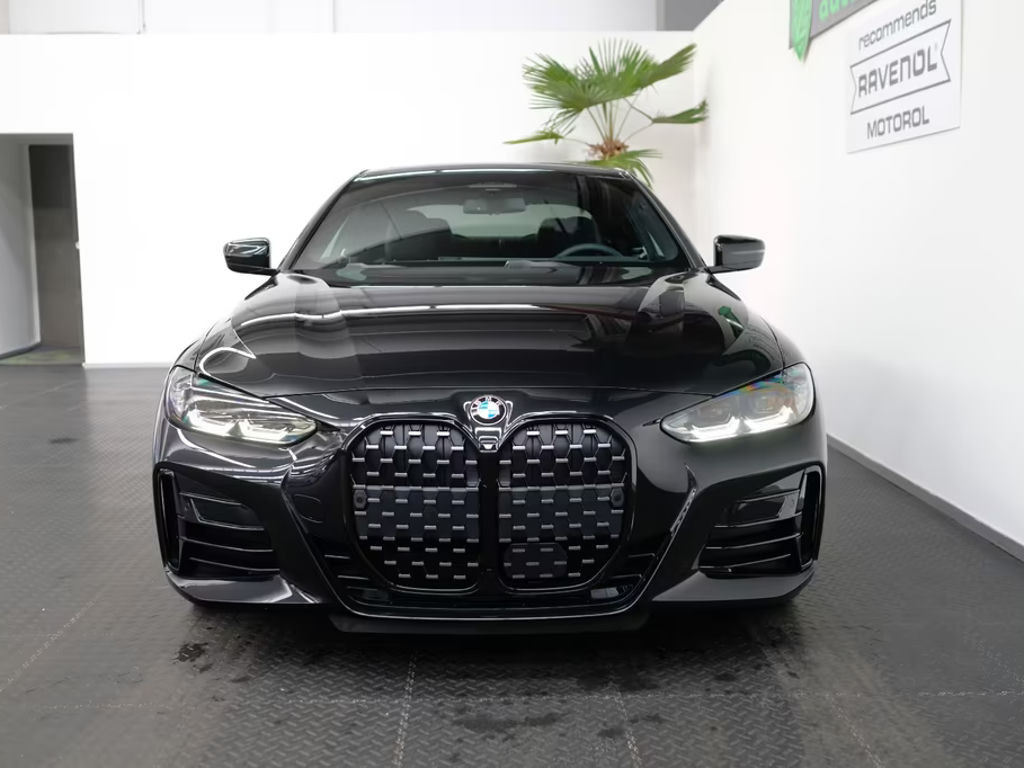 BMW M440