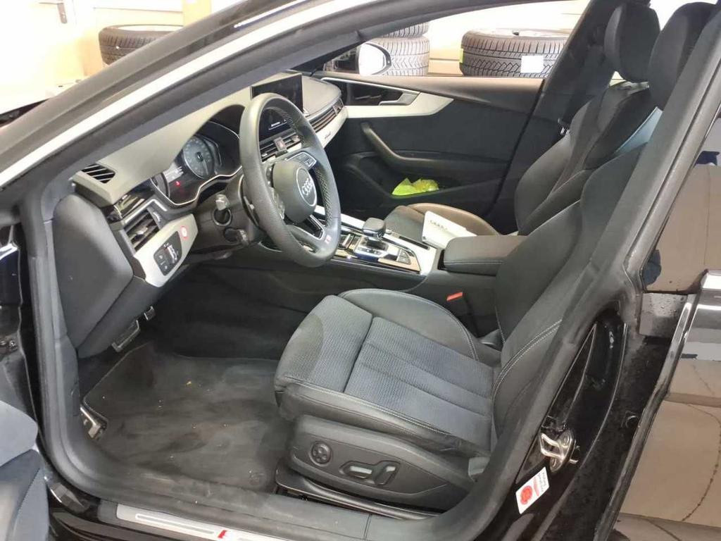 Audi S5