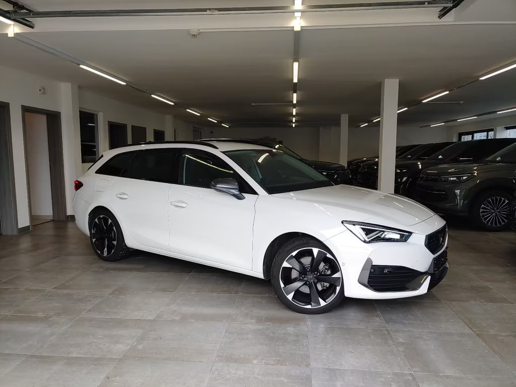 Cupra Leon e-Hybrid