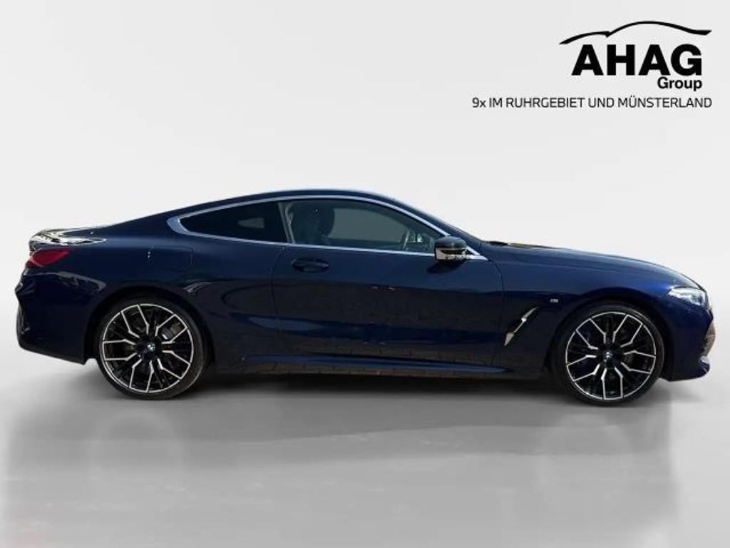 BMW M850