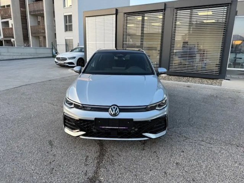 Volkswagen Golf R-Line 2.0 TDI