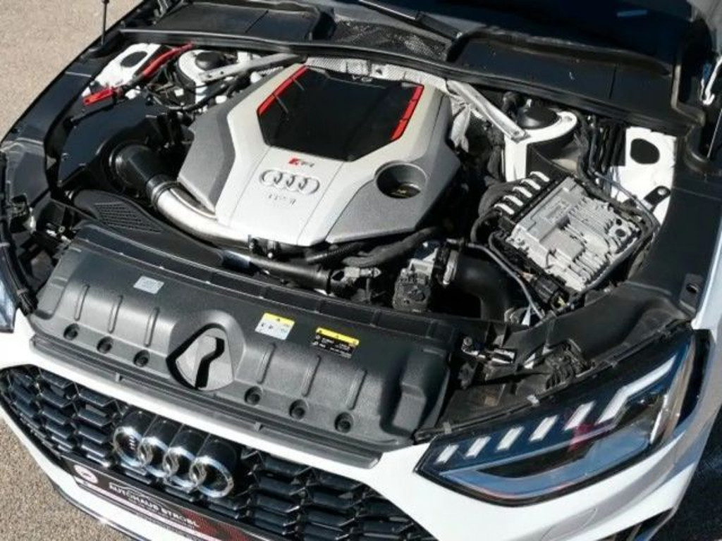 Audi RS4