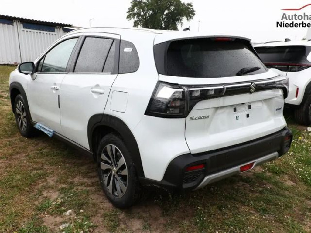 Suzuki S-Cross