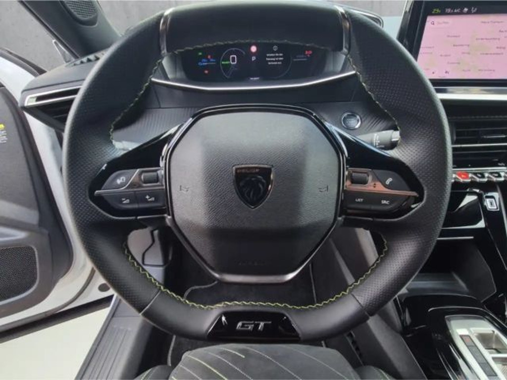 Peugeot e-2008
