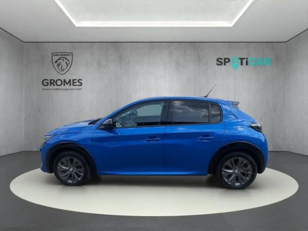 Peugeot e-208