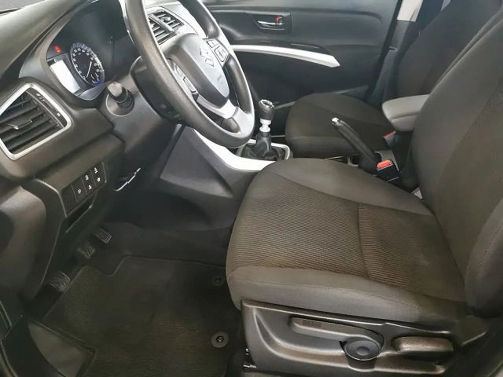 Suzuki S-Cross