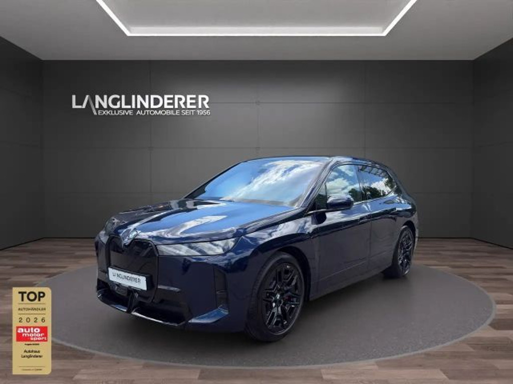 BMW iX xDrive60