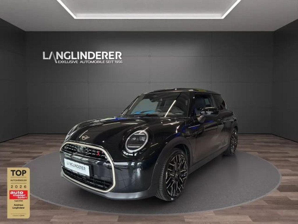 Mini Cooper S 3-deurs Favoured John Cooper Works