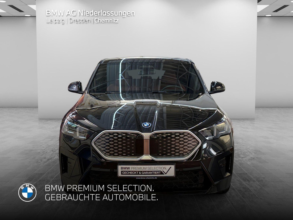 BMW iX2