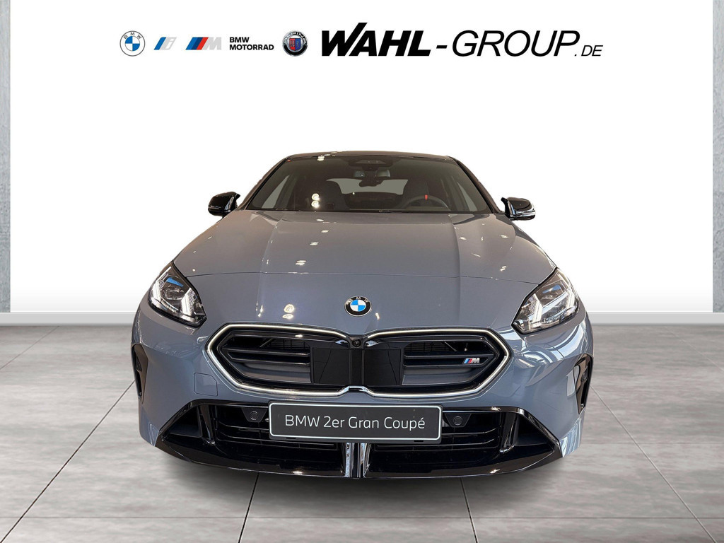 BMW M235