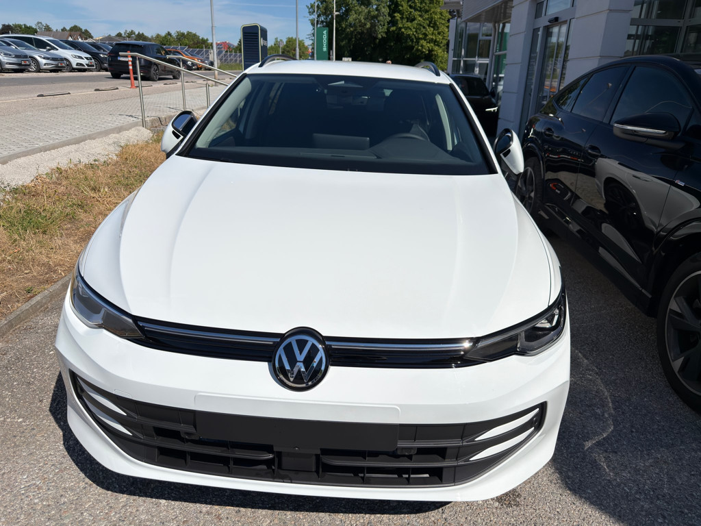 Volkswagen Golf Business DSG Variant