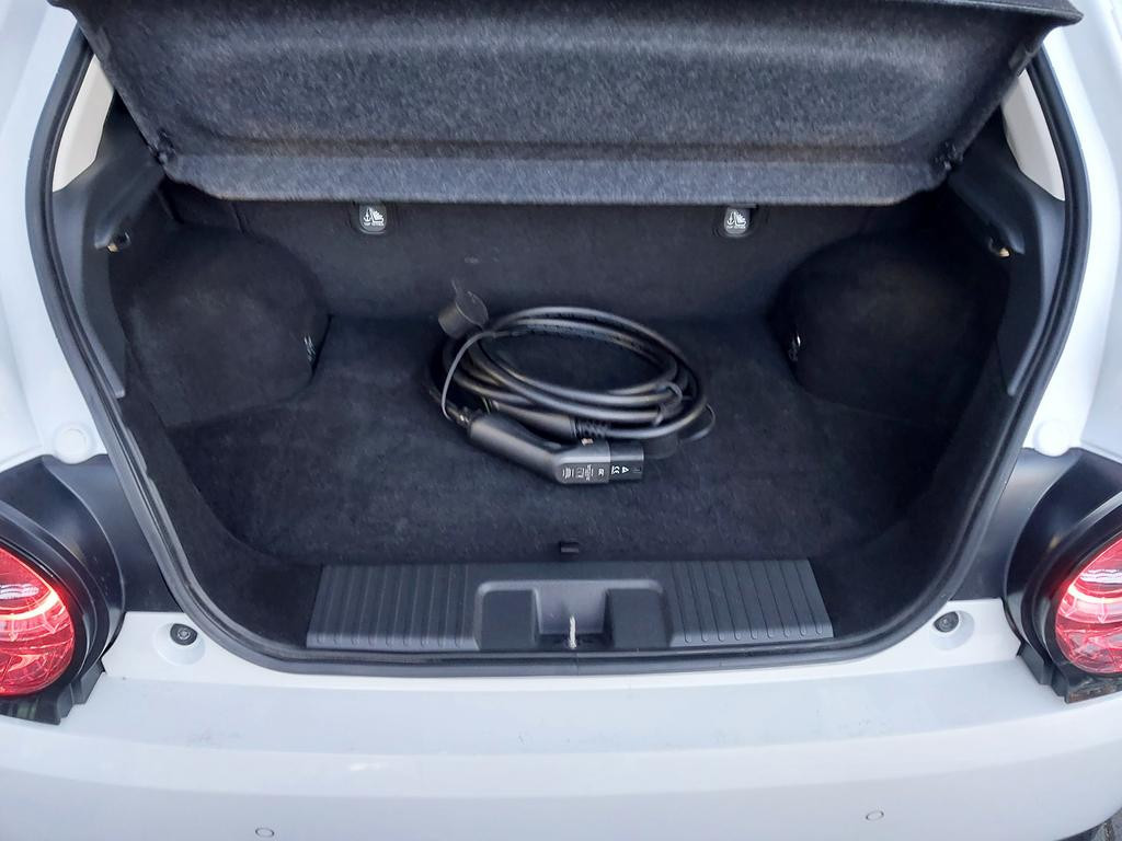 Honda e