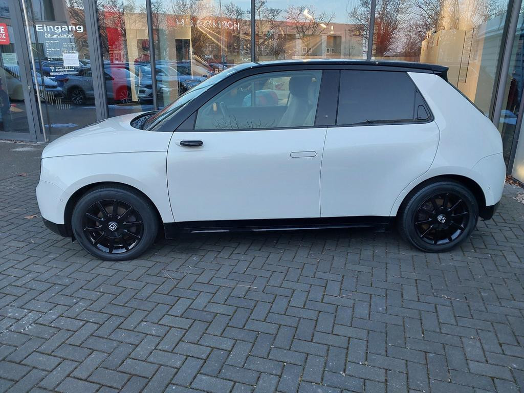 Honda e
