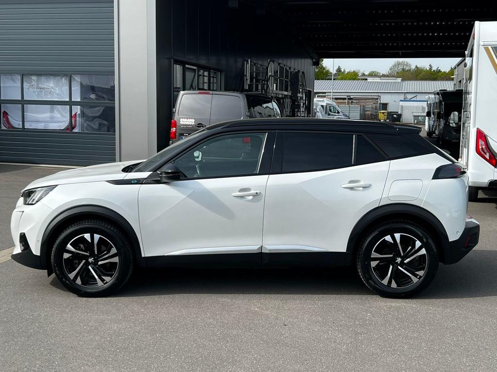 Peugeot e-2008
