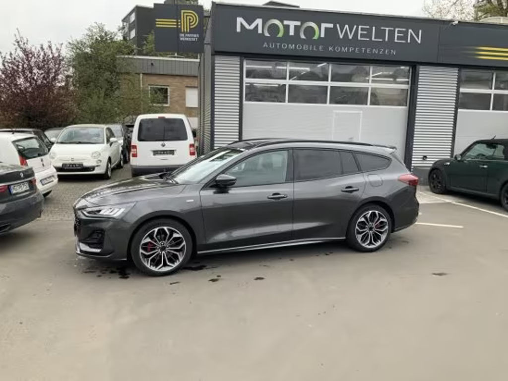 Ford Focus EcoBoost ST Line Style