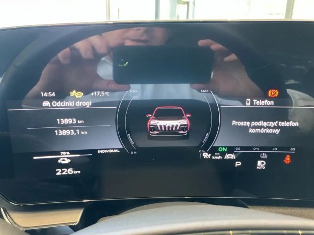 Audi Q6 e-tron