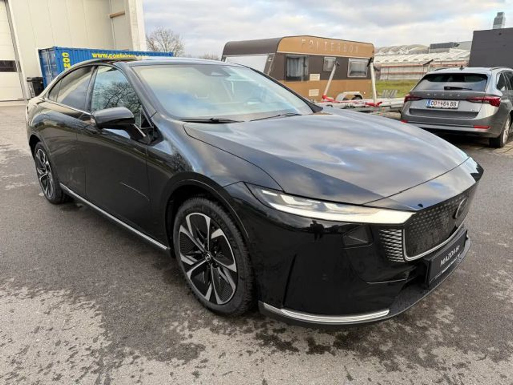 Mazda 6e