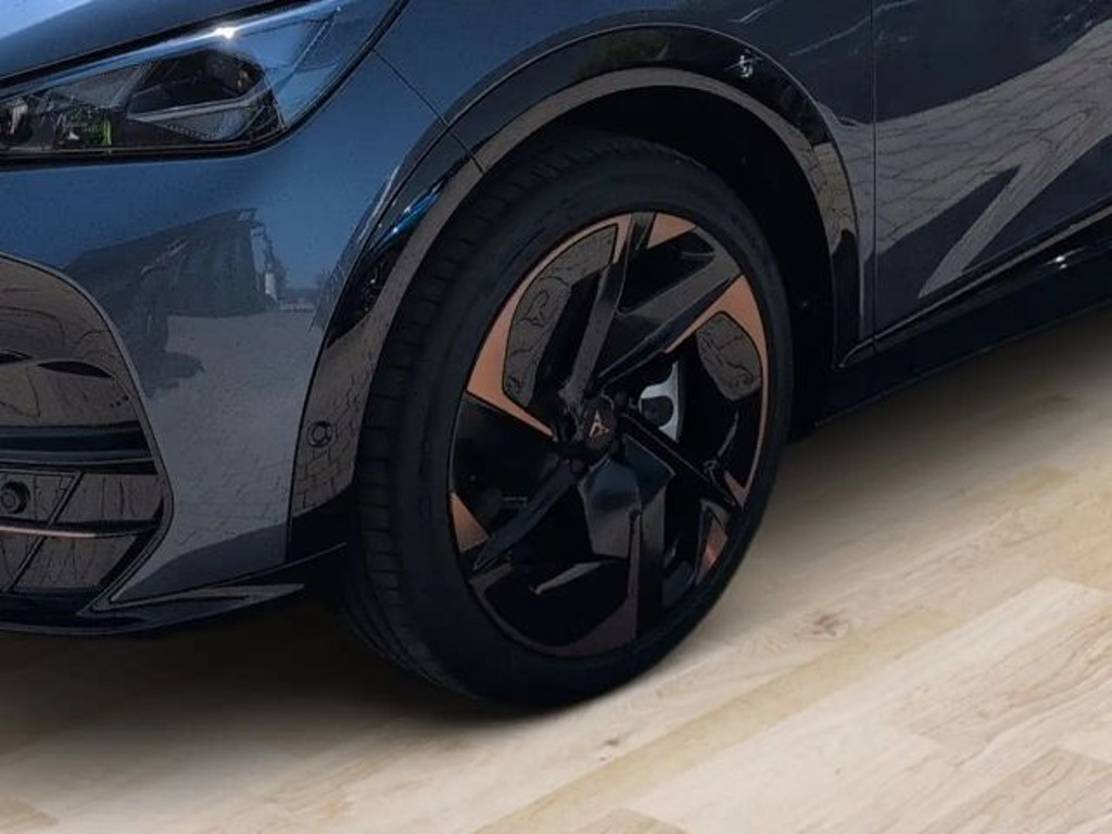Cupra Tavascan