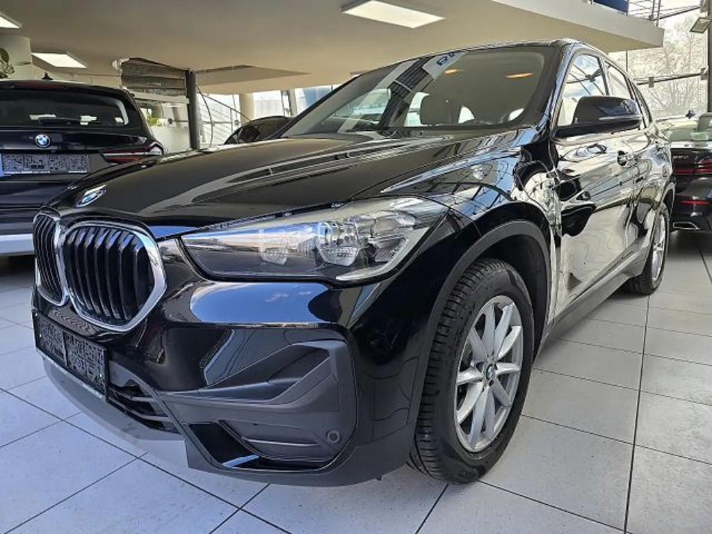 BMW X1 Hybrid Allrad Aut. Vollleder/Rückfahrkamera