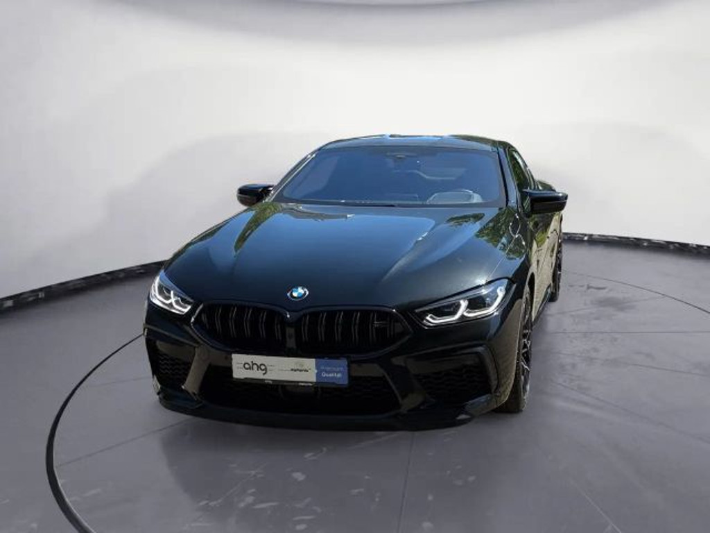 BMW M8
