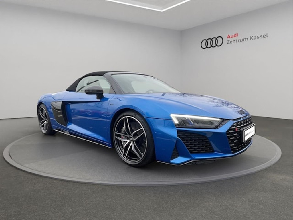 Audi R8
