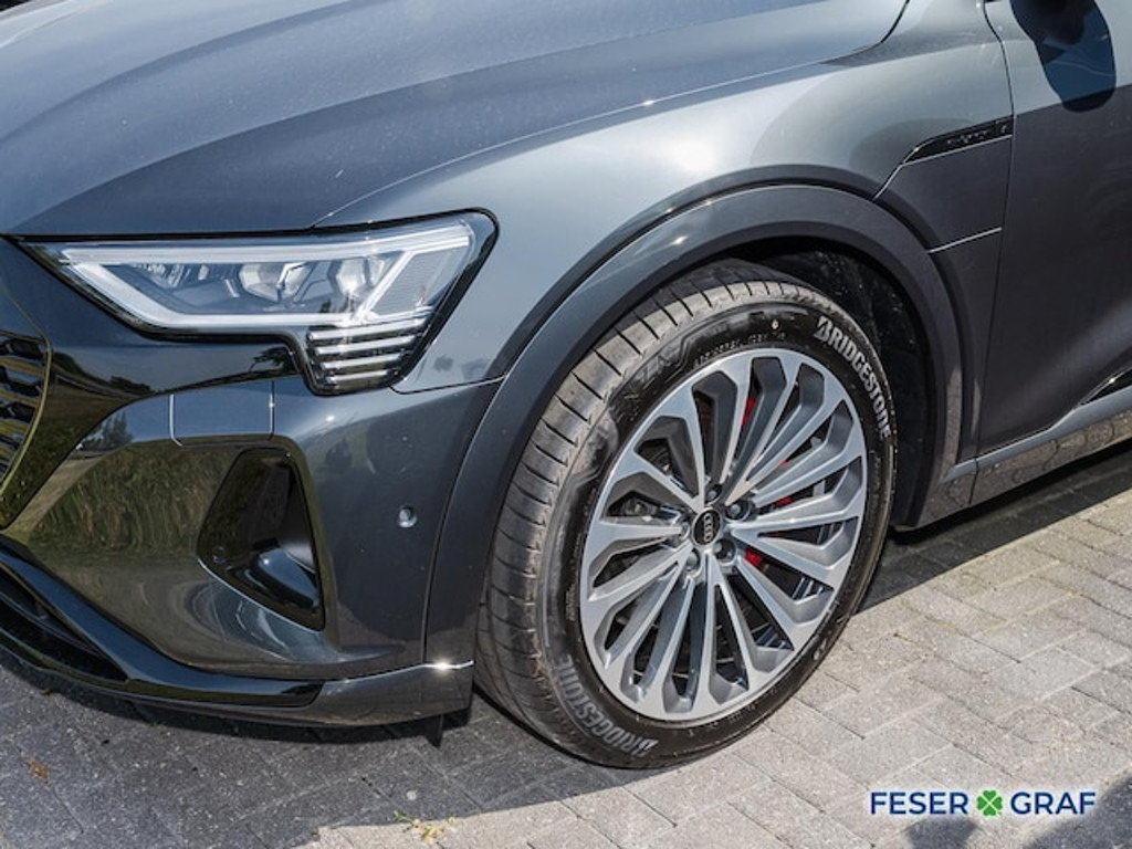 Audi Q8 e-tron