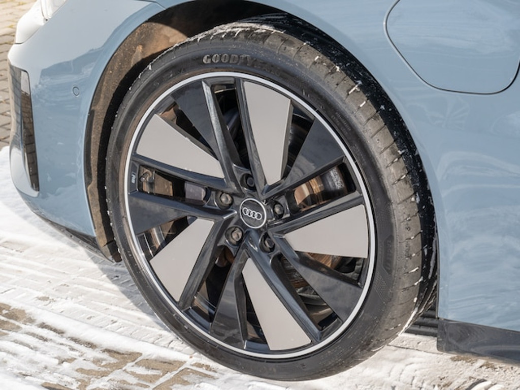Audi e-tron GT