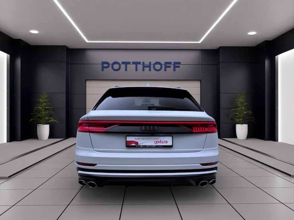Audi SQ8