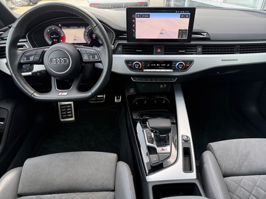 Audi S4