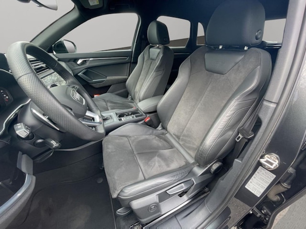 Audi RS Q3
