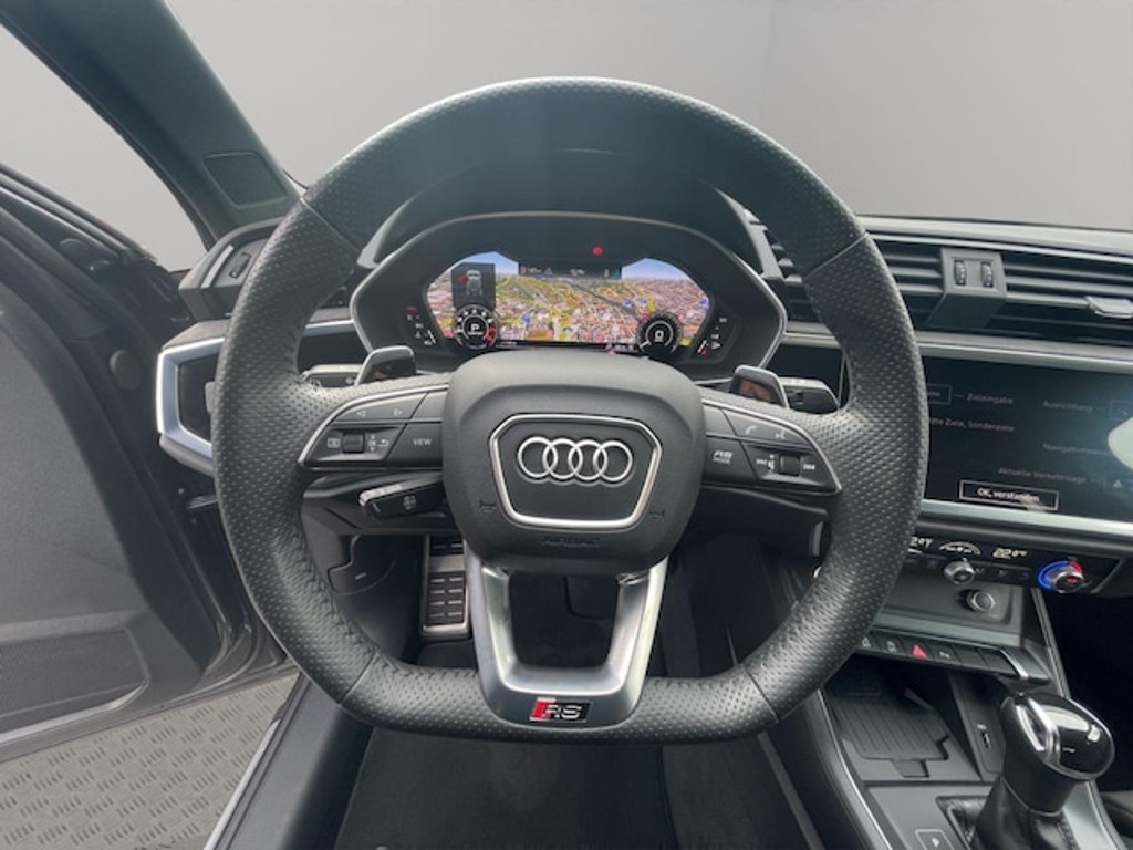 Audi RS Q3