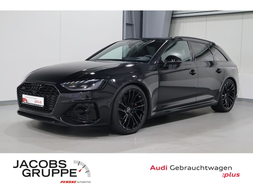 Audi RS4 Avant Quattro