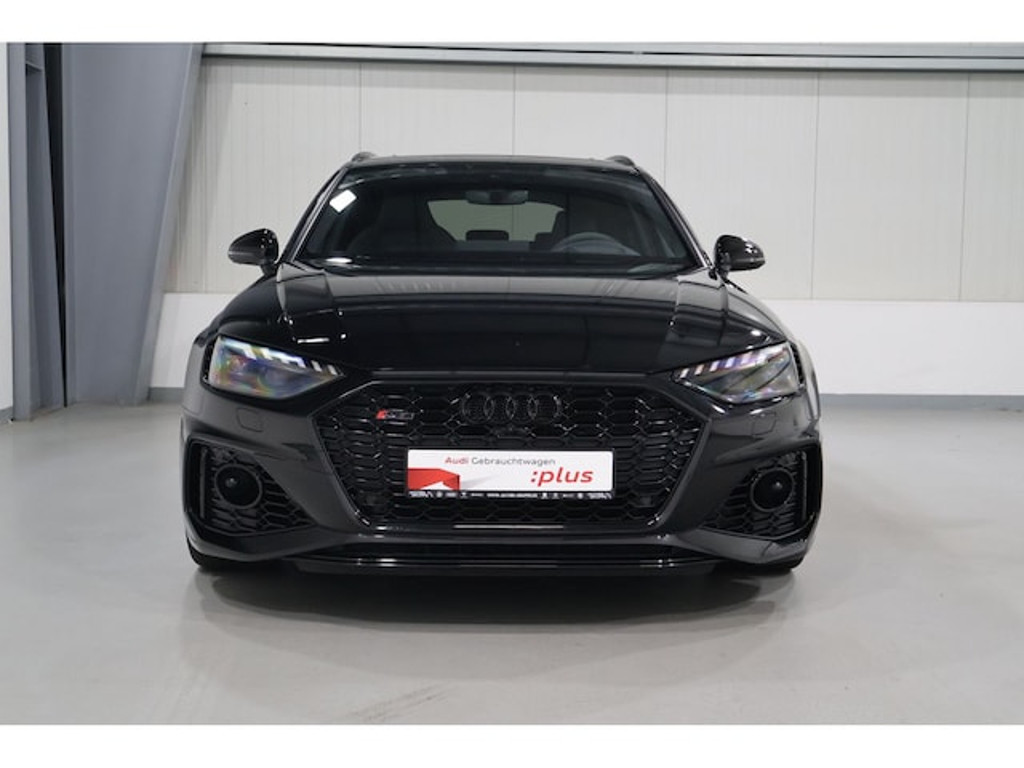 Audi RS4