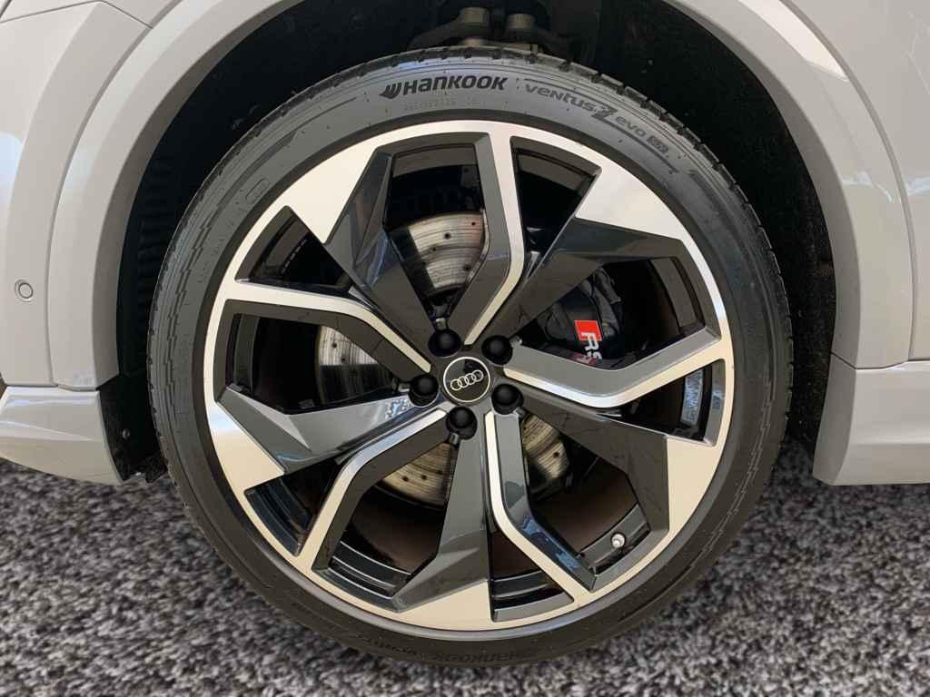 Audi RS Q8