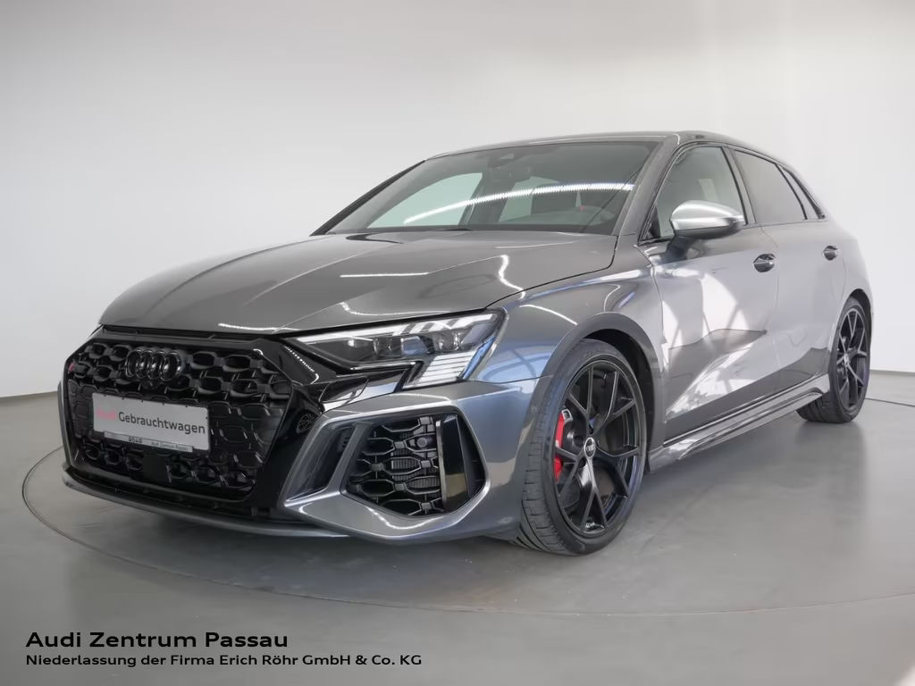 Audi RS3 Sportback Sedan