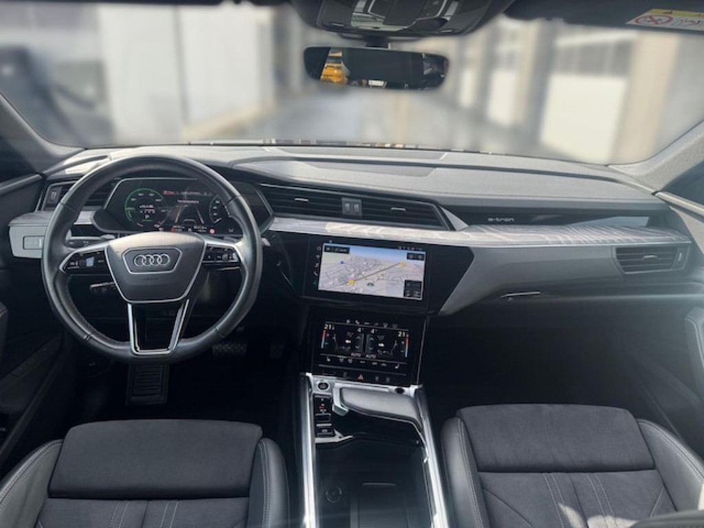 Audi Q8 e-tron