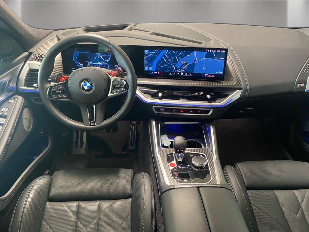 BMW XM