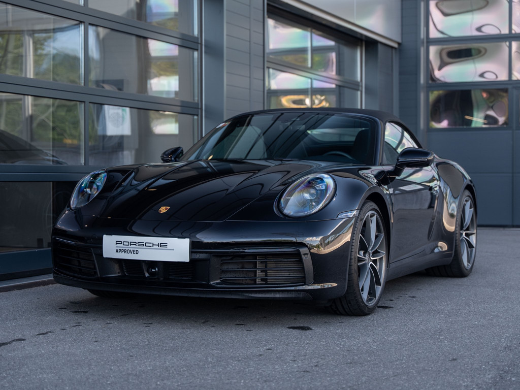 Porsche 911 Carrera Cabriolet