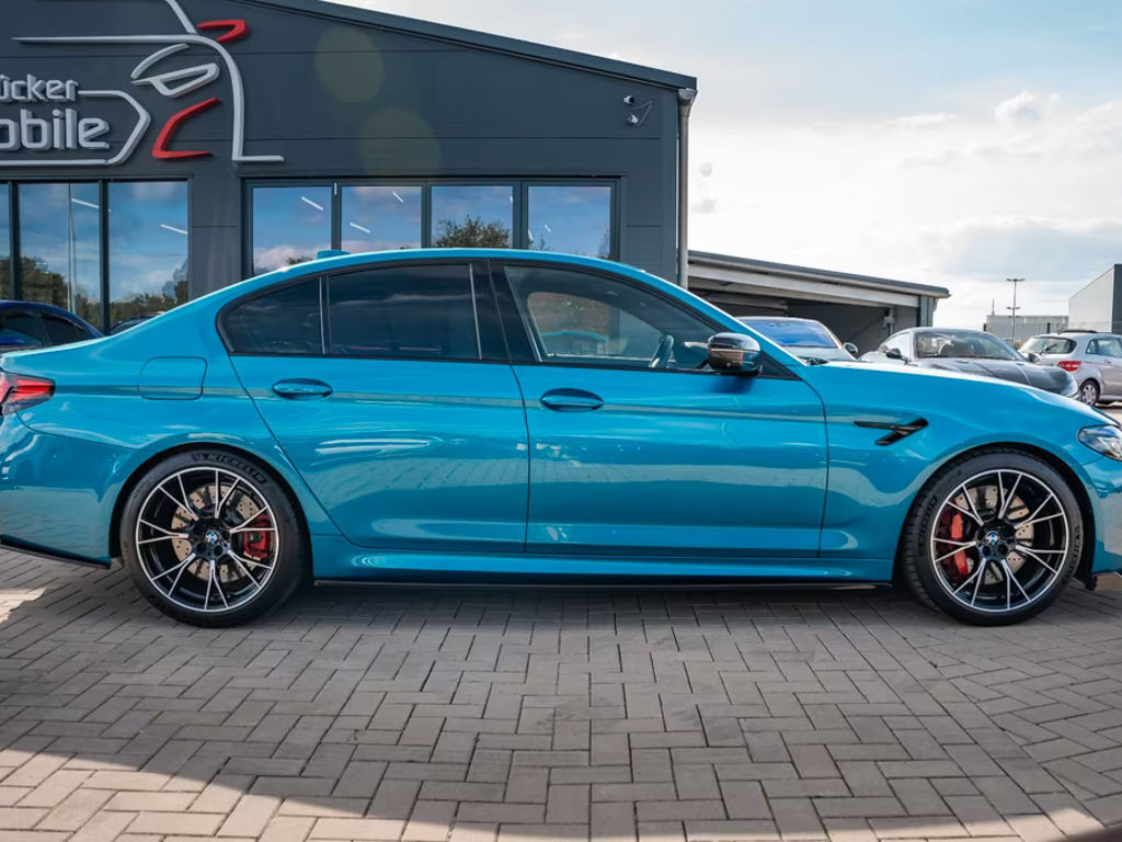 BMW M5